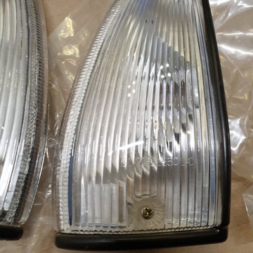 фото thumb №10, Лампа габаритная поворотник правая левая перед nissan micra k10 новое