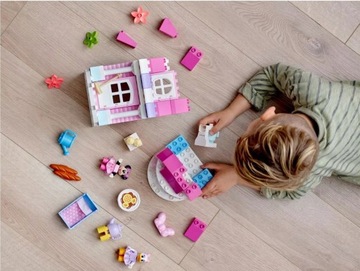LEGO DUPLO 10942 ДОМ И КАФЕ МИННИ МАУС