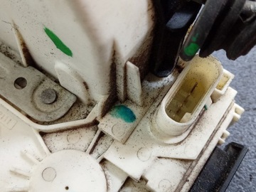 фото thumb №4, Grand cherokee wk2 замок дверь зад левый 04589923ae