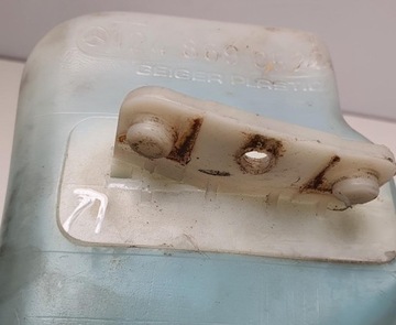 фото thumb №7, Бачок омывателя mercedes w124