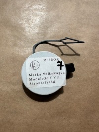 фото thumb №1, Volkswagen golf vii заглушка фаркоп бампера перед 5g0807241b