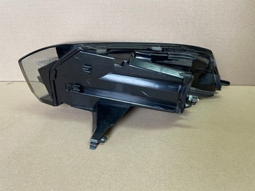 фото thumb №6, Peugeot 2008 ii лампа ліва зад задня led