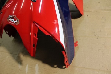 CBR 1000RR SC77 КРЫШКА КРЫШКА ОБЛИКАТЕЛЬ БАКА