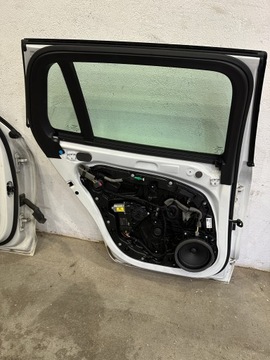 фото thumb №8, Volvo v60 ii 2018-2025 двері ліві задні 614