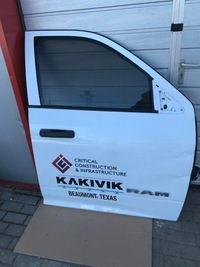 фото thumb №1, Dodge ram 2500 5 поколение 6.4 hemi 2022 rok дверь передние правое