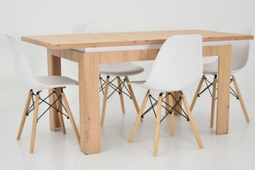 4 стула SCANDINAVIAN и раздвижной стол ARTISAN.