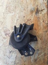 фото thumb №1, Hyundai tucson 15-20 1.6 лапи подушка двигателя