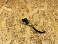 фото thumb №7, Датчик удара ударный штекер vw amarok i 2h0959652