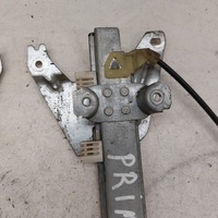 фото thumb №5, Nissan primera p12 подъемник стекло правый + левый задняя 400601t9 400600t9