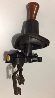 фото thumb №6, Mercedes-benz w123 1982 домкрат перемикання передач ручка