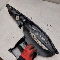 Volvo v40 ii r-design 2014 рамка корпус спидометра дисплея 31393363 Доставка, фото thumb