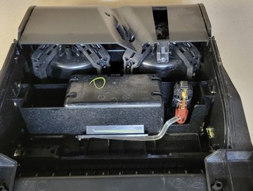 фото thumb №10, Тримач na чашки підсклянник ролетка бардачок mercedes ml w166 оригінальний номер eu