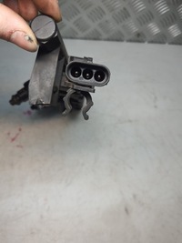 фото thumb №10, Молдинг впрыскная форсунки renault twingo clio 1.2 7700114546