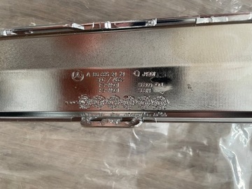 фото thumb №13, Mercedes gl 2012-2015 gle 2015-2019 x166 w166 планка+ заглушка хром зад оригінальний номер