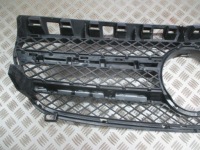 фото thumb №3, Решётка радиатора решётка радиатора mercedes a-klasa w176 2012r-