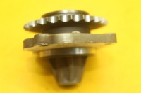 фото thumb №5, Колесо зубчатое направляющая направляющая audi a6 c6 4.2 b bbk 079109570ad 079103337b