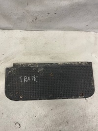 фото thumb №1, Защита порог подножка правый bok renault trafic 8200041184