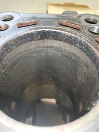 фото thumb №7, Блок двигателя vw audi skoda 1.6 tdi i 03l021bl cay