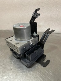 фото thumb №1, Насос abs dacia duster ii 2 476604020r org fv