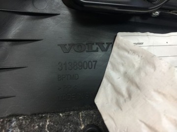 фото thumb №5, Volvo xc90 ii боковина багажника правий 39825195