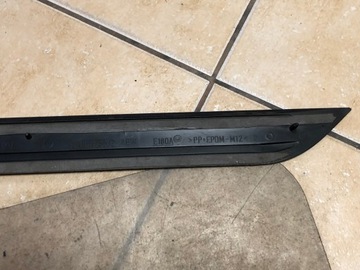 фото thumb №8, Isuzu d-max планка накладка левый p 8980042220