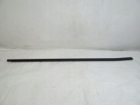 фото thumb №1, Bmw 2 f45 f46 молдинг уплотнитель дверь правых передних перед 51338498416