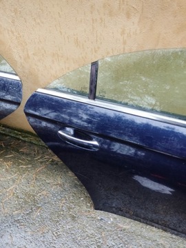 фото thumb №3, Комплектні двері праві зад mercedes cls w219