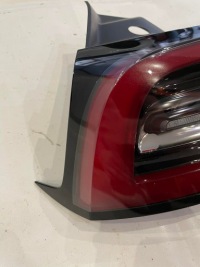 Tesla 3 lift лампа задня ліва + кришка заряджання Оригінал, фото thumb
