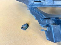 фото thumb №3, Решётка радиатора решётка радиатора бампера renault clio iv 4