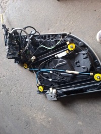 Купить Mercedes w257 cls плита дверь левая задний  замок жгут 0997602100 подъемник, фото thumb