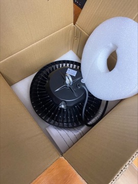Промышленная светодиодная лампа IP65 100W 12000LM ПОВРЕЖДЕНА