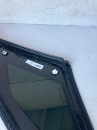 фото thumb №8, Скло кузовна трикутник лівий зад peugeot 3008 ii 16r