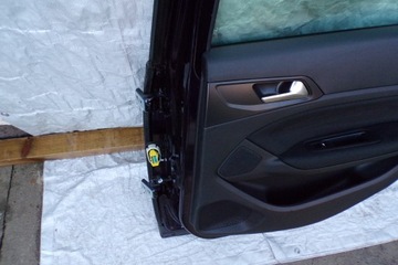 фото thumb №13, Peugeot 308 t9 дверь правый зад комплектные