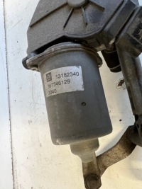 фото thumb №1, Corsa d механизм дворник перед 13182340