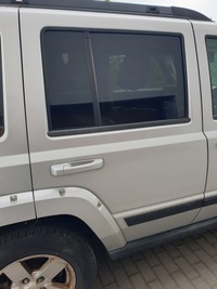фото thumb №1, Jeep commander i двері задня задні праве oryg