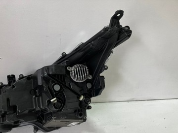 фото thumb №12, Corolla e21 лампа права перед комплектна повний led