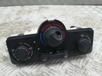фото thumb №1, Renault clio iii 2010 панель кондиционера