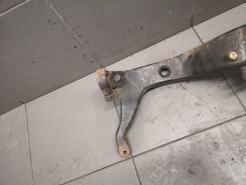 фото thumb №6, Поворотна опора праві перед vw phaeton 3d0407258