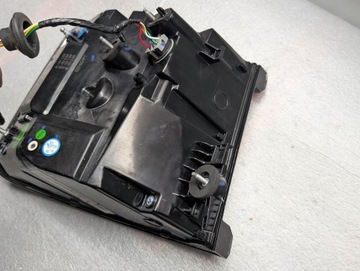 фото thumb №11, Volvo ex30 ex 30 лампа зад права 80000420