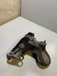 фото thumb №1, Кронштейн опора кронштейн подушки безопасности a4 b6 b7 правая