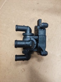 фото thumb №5, Клапан электромагнитный управление отопитель audi e-tron 4ke963375h