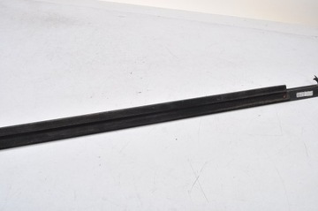 фото thumb №11, Bmw g12 планка стёкла прилегающая к стеклу передняя левая 7336009