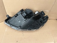 фото thumb №12, Лампа правая передняя vw caddy 2k8 piękna