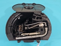 фото thumb №1, Домкрат підйомник автомобільний трапецієподібний skoda fabia i 99-07