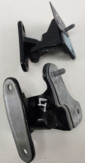 фото thumb №2, Петлі двері лівий задня 696 mercedes w246 пара