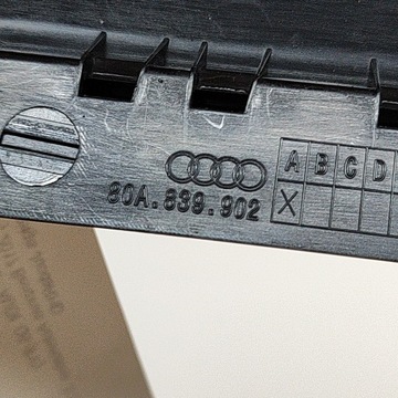 фото thumb №5, Audi q5 sq5 2017 правая сторона планка / прокладка стёкла дверь задних