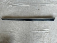 фото thumb №1, Молдинг дверь левый перед a1646905162 mercedes w164