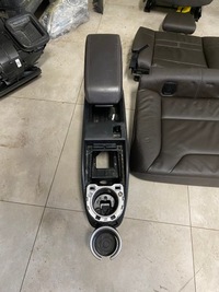 фото thumb №8, Bmw i3 сиденья заднее сиденье подлокотник кожа коричневая