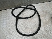 фото thumb №1, Прокладка кришки багажника renault megane v e-tech