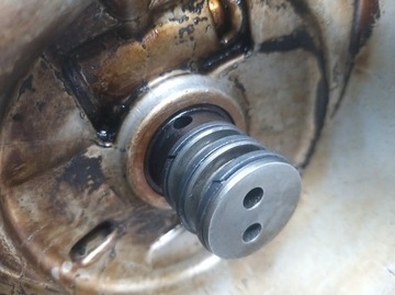 фото thumb №9, Корпус распределительный вал вариатора 2.0 fsi bvy blr 150km a4 golf leon b6 06f103530d